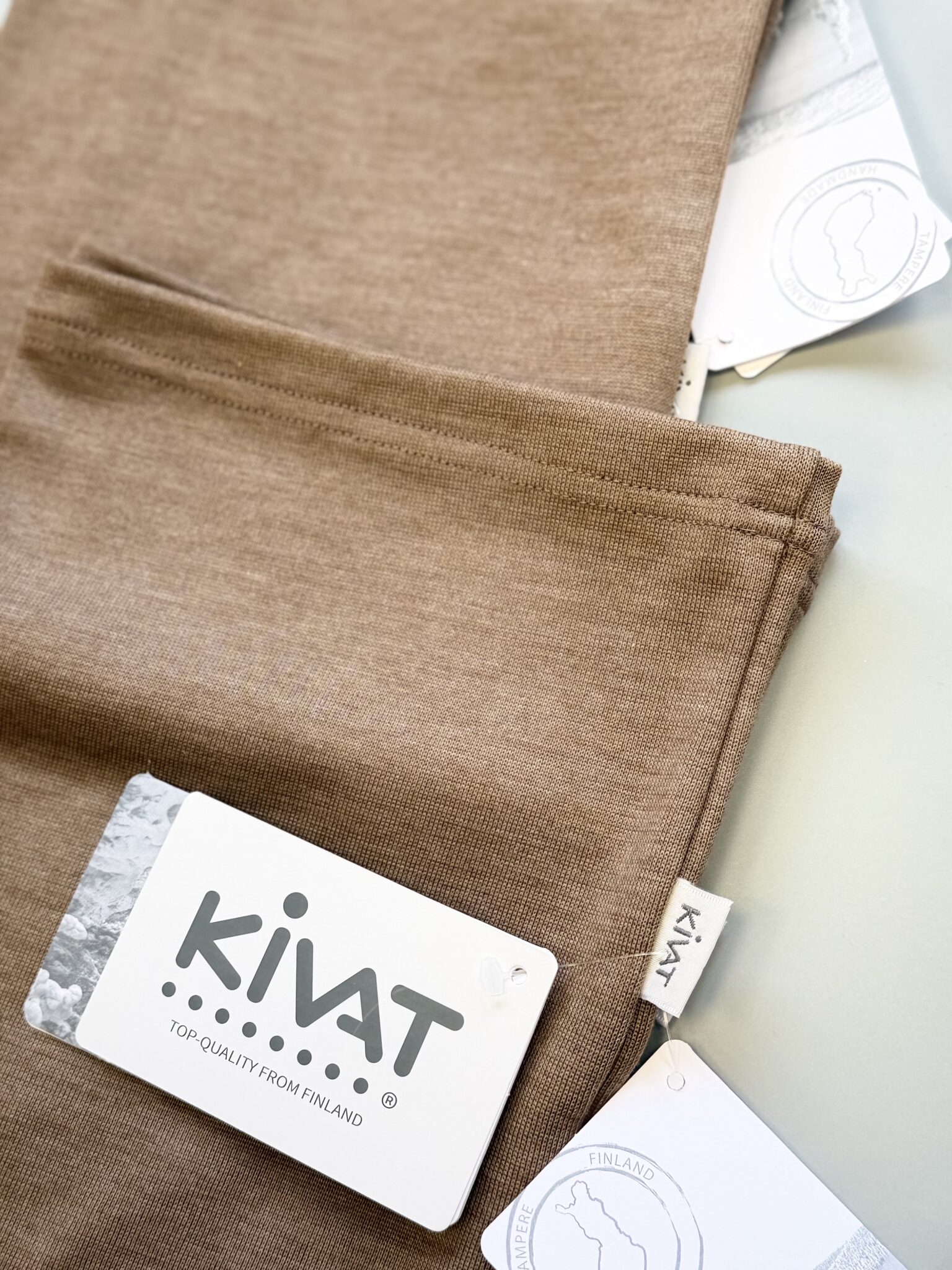 KIVAT MERINO ULL BUFF BRÚNT