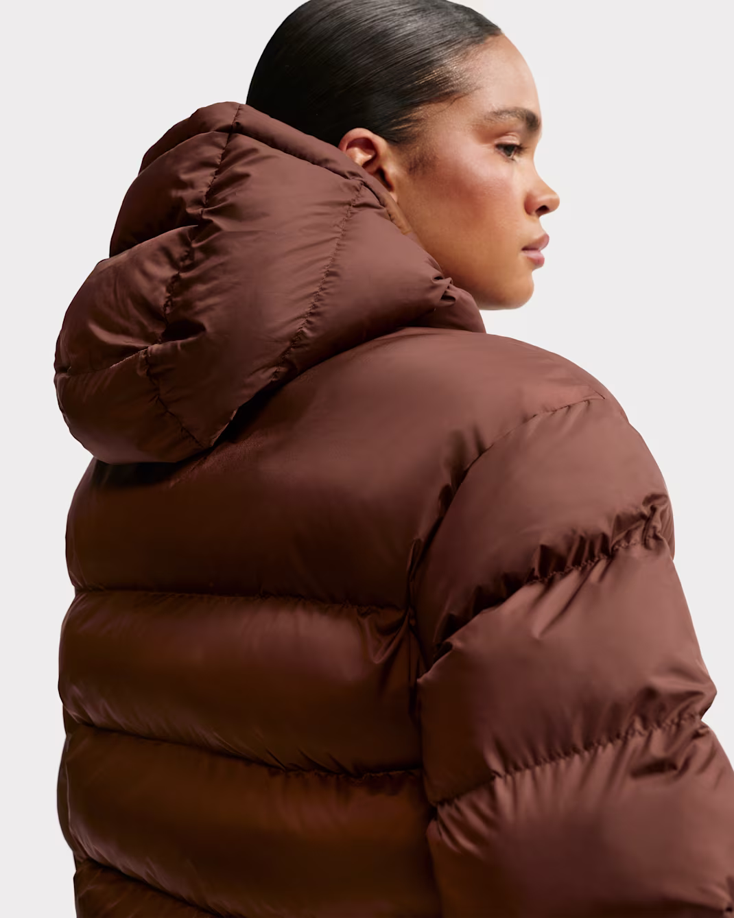 NIKE KVENNA ÚLPA BRÚN - Nike Sportswear Women's Therma-FIT Jacket - Image 2