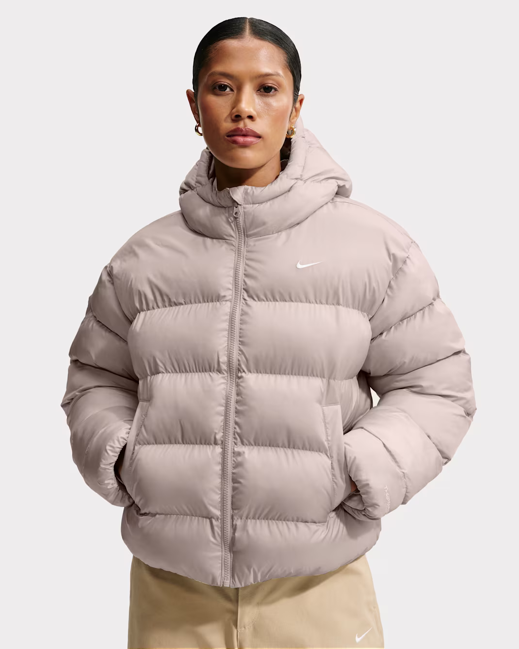 NIKE ÚLPA DÖMUR BEIGE - Nike Sportswear Women’s Therma-FIT Jacket