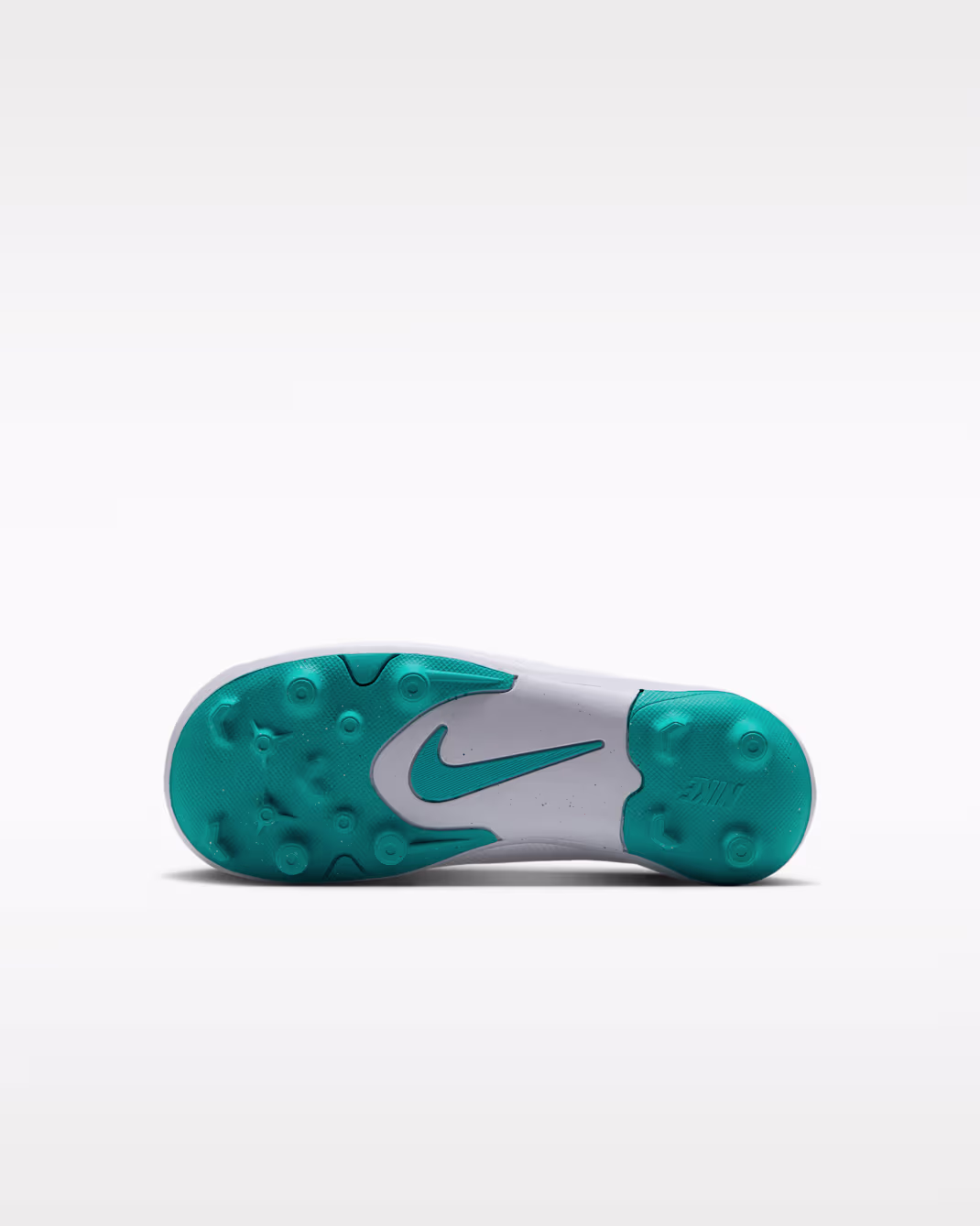 Nike Jr. Mercurial Vapor 17 Club Little Kids Multi-Ground Low-Top Soccer Cleats - Image 8