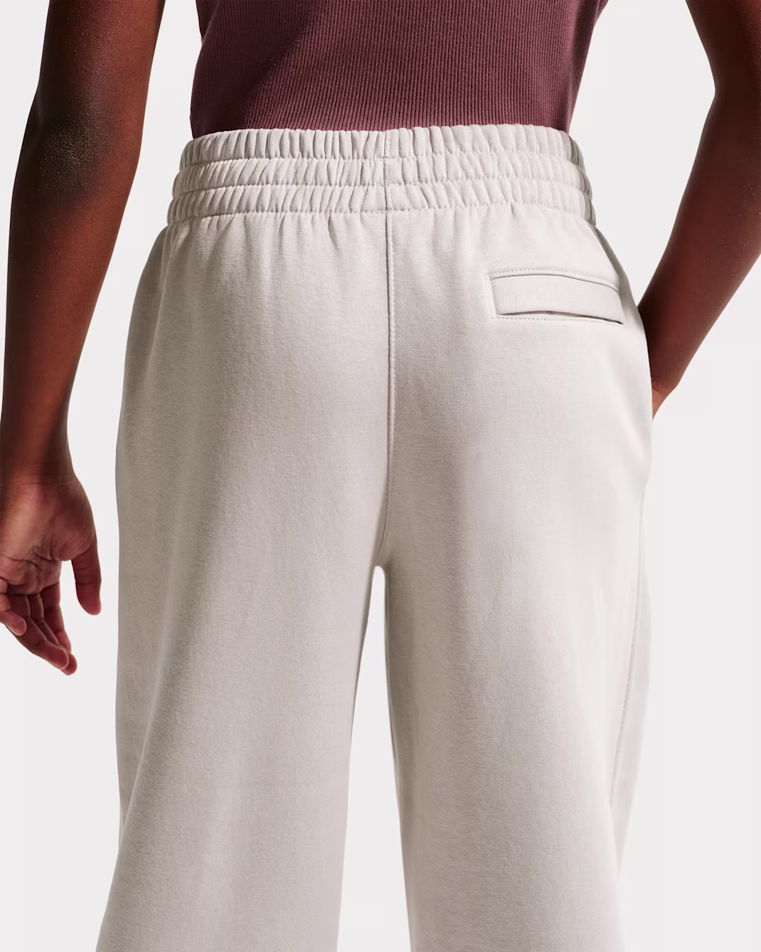 Nike Sportswear Club Fleece Big Kids (Youth) Open-Hem Pants - Image 4