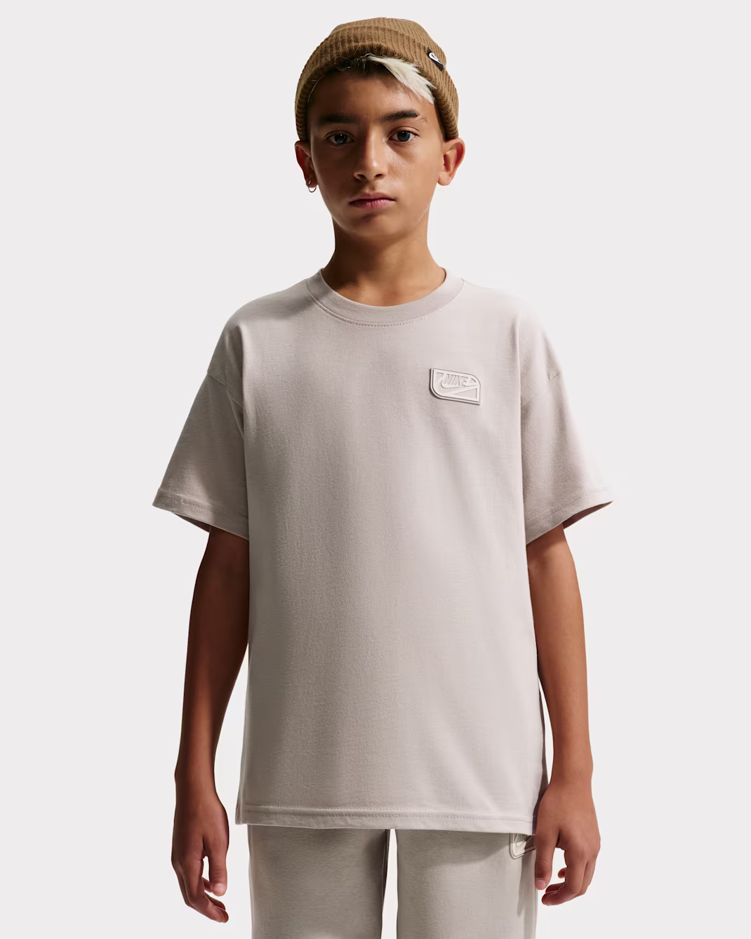 NIKE BARNA STUTTERMABOLUR BEIGE - Image 4